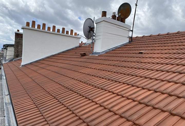 Intervention sécurisée pour des toits sans amiante